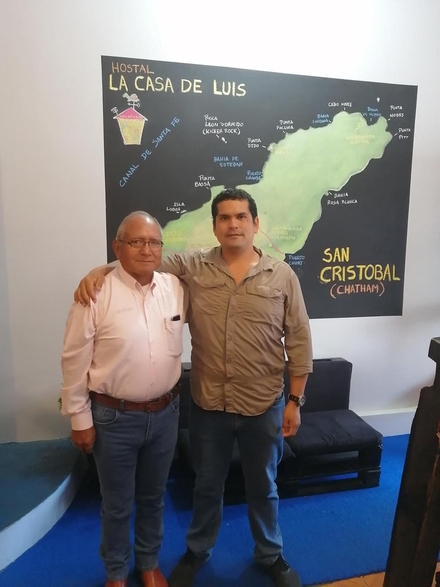 Hostal La Casa De Luis Puerto Baquerizo Moreno Eksteriør bilde