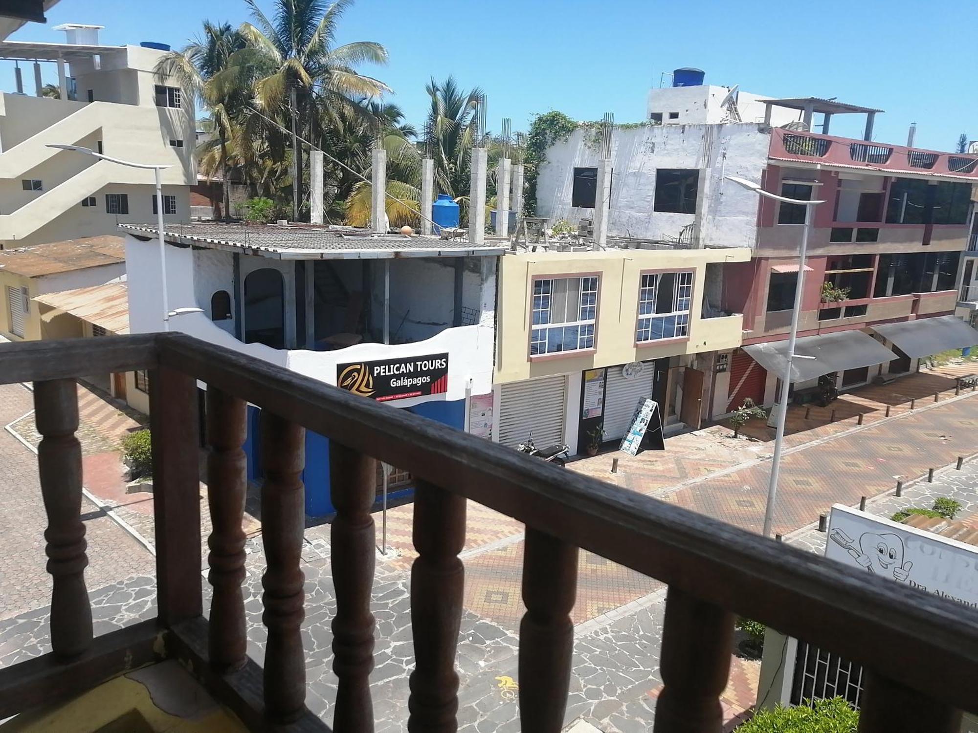 Hostal La Casa De Luis Puerto Baquerizo Moreno Eksteriør bilde
