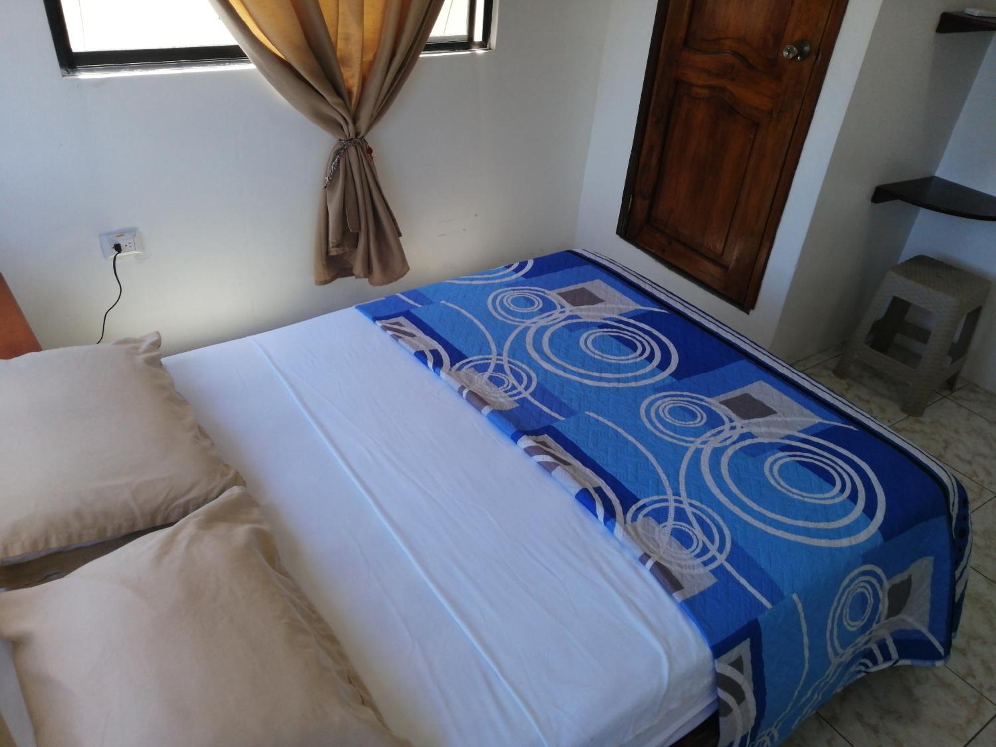 Hostal La Casa De Luis Puerto Baquerizo Moreno Eksteriør bilde
